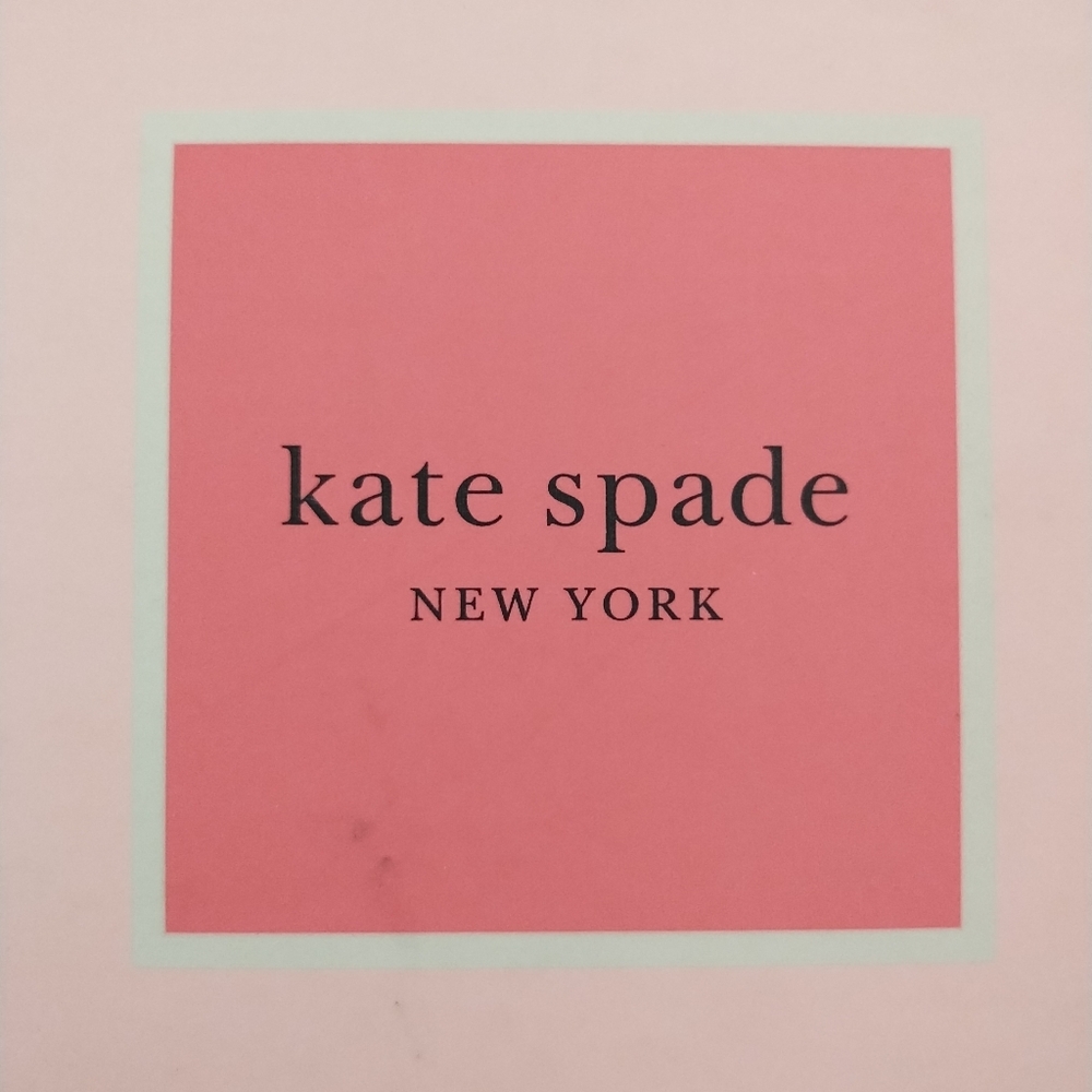 Kate Spade Shoe Box with Kate Spade Tissue Paper - Picture 15 of 16